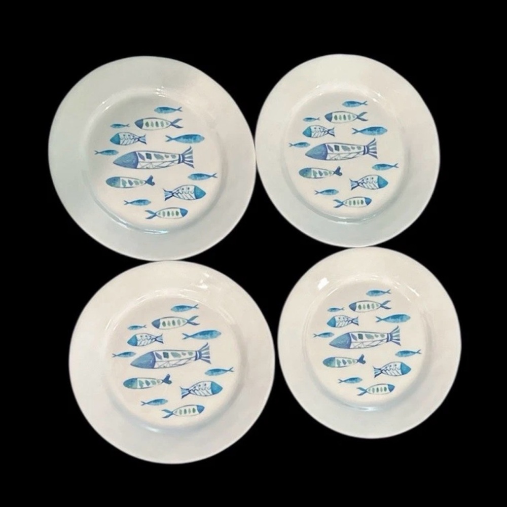 Melamine Appetizer / Dessert Plates 9" Set Of 4 Green And Blue Fish Pattern